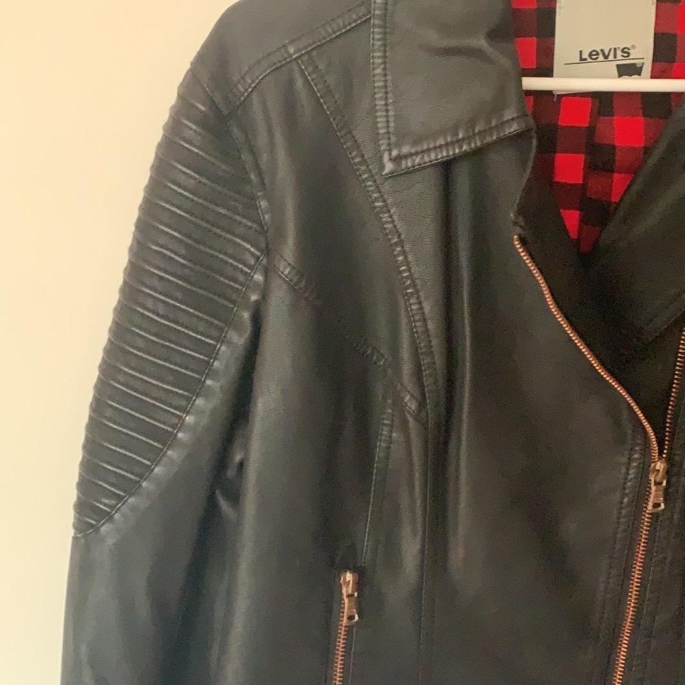 Levi’s Jacket - image 2
